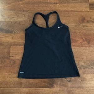 ❗️NIKE❗️Racerback workout shirt